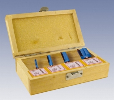 Набор фрез Кратон 4шт 004А — купить в интернет-магазине amurinstrument.ru с доставкой по #WF_CITY_DAT# | Каталог с характеристиками и ценами набор фрез кратон 4шт 004а, купить metabo, купить husqvarna, купить bosch, купить makita, купить hitachi, купить hikoki, купить oregon, купить stihl